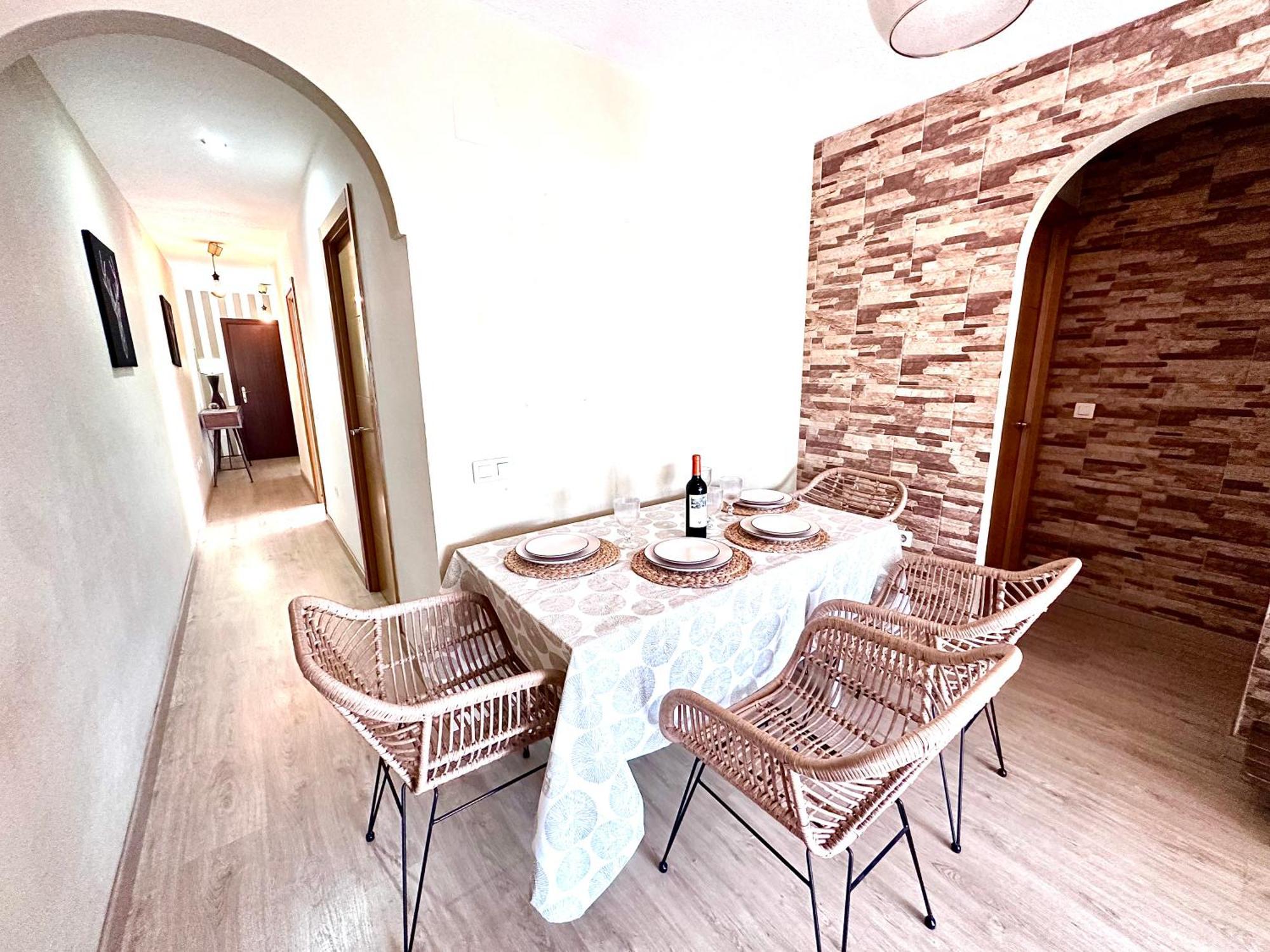 Exclusivo En Avenida Ortega Y Gasset Малага Экстерьер фото