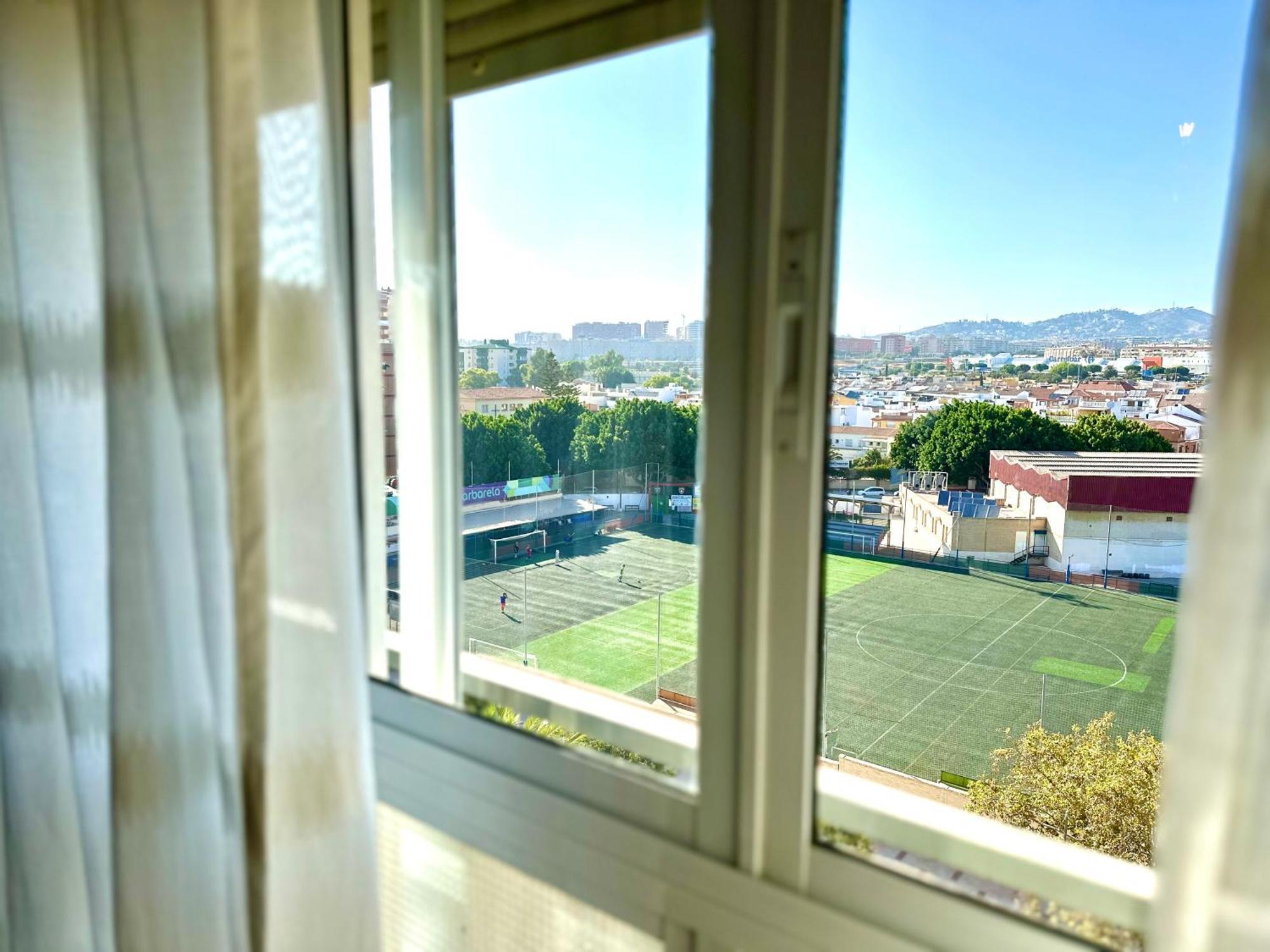 Exclusivo En Avenida Ortega Y Gasset Малага Экстерьер фото